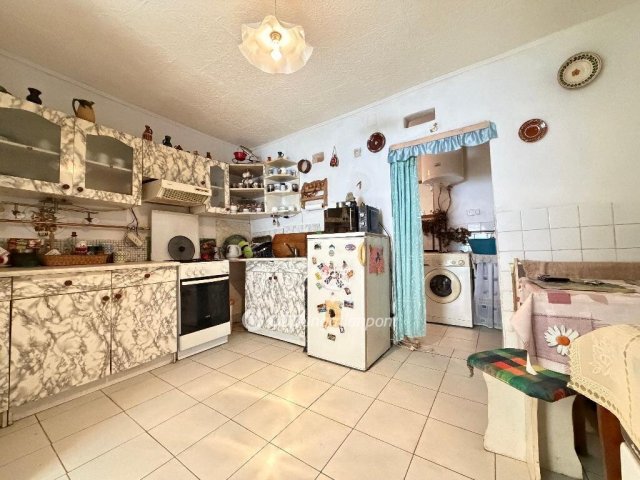 Eladó családi ház, Magyargencsen 13.9 M Ft, 3 szobás