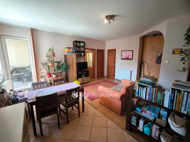 Eladó téglalakás, Szegeden 55 M Ft, 1 szobás