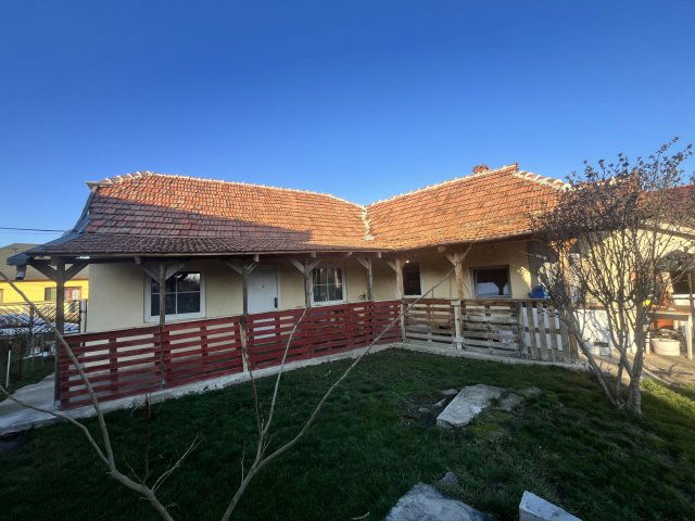 Eladó családi ház, Sarkadon 11.5 M Ft, 2 szobás