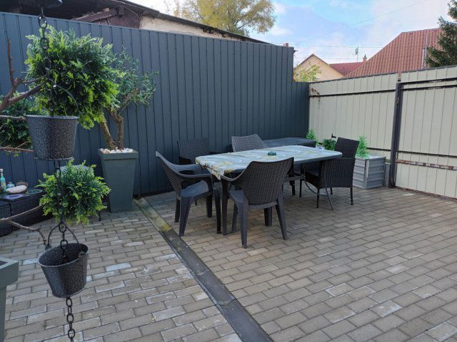 Eladó családi ház, Debrecenben 66.9 M Ft, 2 szobás