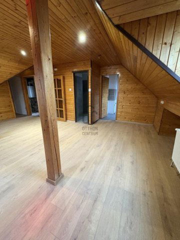 Eladó családi ház, Budapesten, XVIII. kerületben 270 M Ft