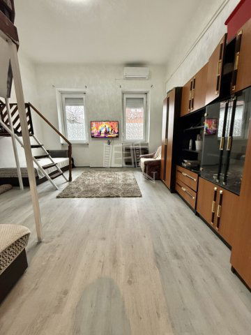 Eladó téglalakás, Budapesten, XX. kerületben 49 M Ft, 1 szobás