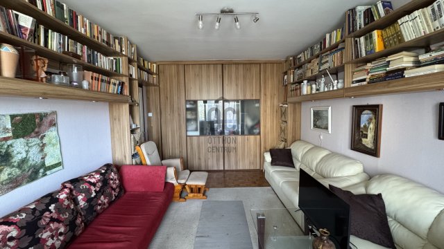 Eladó téglalakás, Veszprémben, Egry József utcában 55.9 M Ft