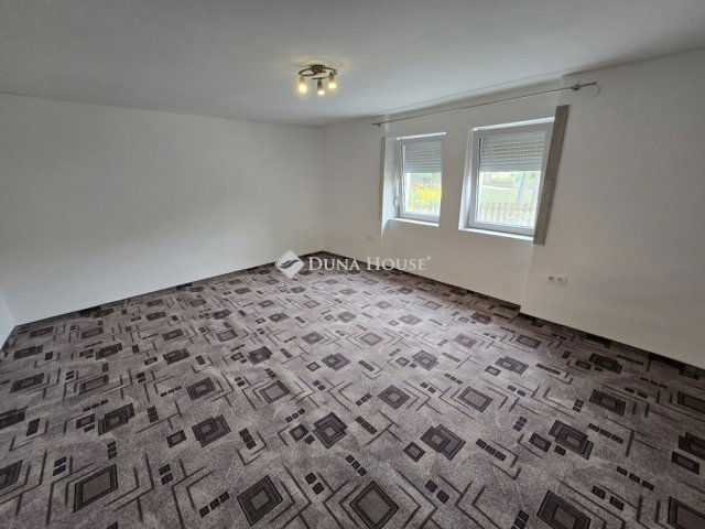 Eladó családi ház, Lepsényben 34.9 M Ft, 3 szobás