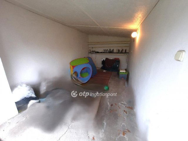 Eladó családi ház, Nagykőrösön 59.99 M Ft, 3+1 szobás