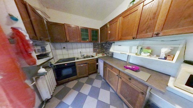 Eladó családi ház, Felsőnyéken 38 M Ft, 5 szobás