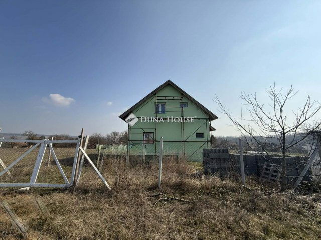 Eladó családi ház, Sóskúton 55 M Ft, 4 szobás