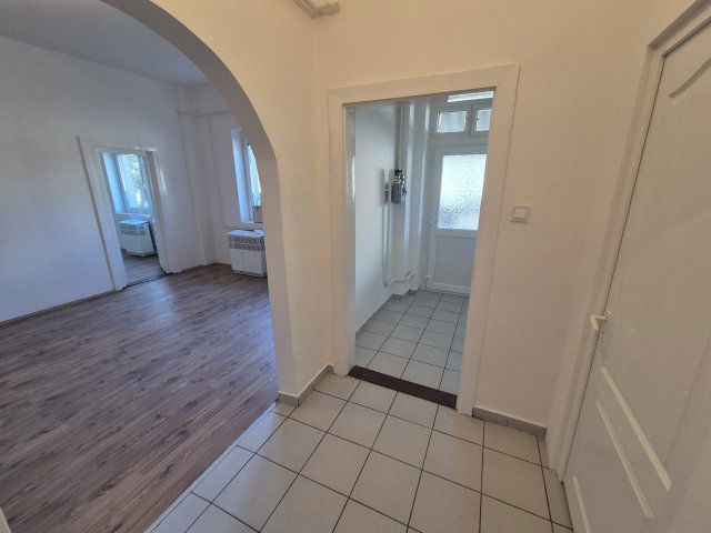 Eladó téglalakás, Budapesten, XVI. kerületben 80 M Ft