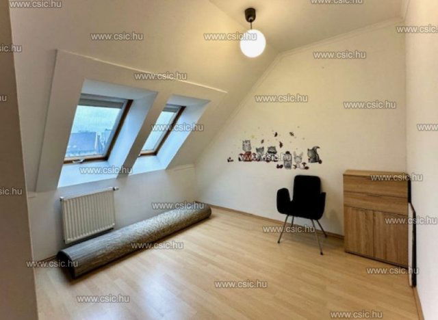 Eladó téglalakás, Budapesten, III. kerületben 99.99 M Ft