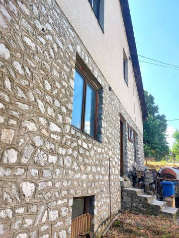 Eladó családi ház, Miskolcon 28.9 M Ft, 4 szobás