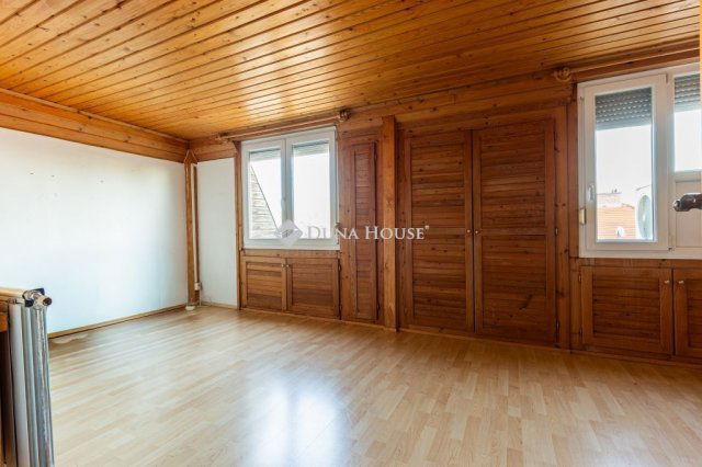 Eladó téglalakás, Budapesten, XIV. kerületben 138 M Ft, 5 szobás