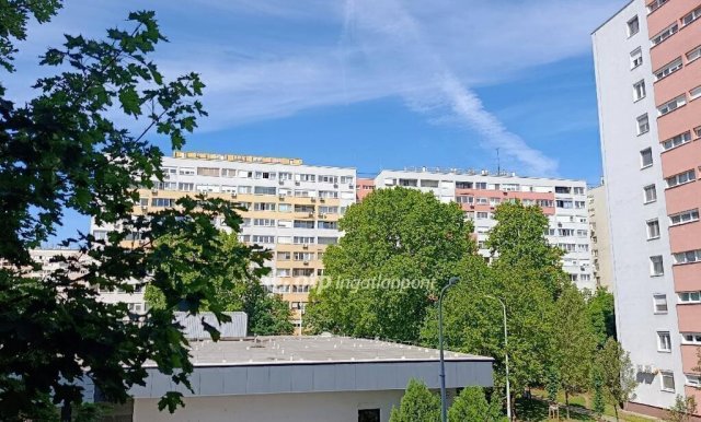 Eladó panellakás, Budapesten, XI. kerületben 69.9 M Ft
