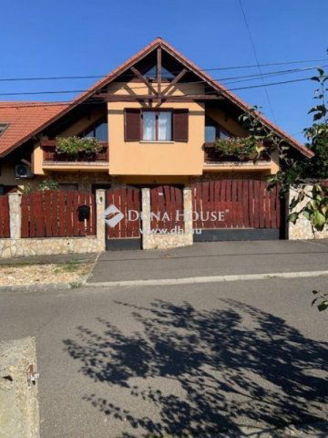 Eladó családi ház, Budapesten, XVII. kerületben 125 M Ft