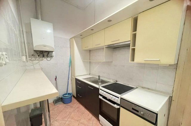 Eladó téglalakás, Budapesten, VI. kerületben 80 M Ft, 2 szobás