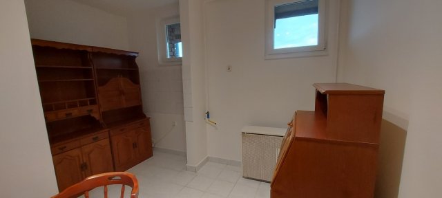 Eladó téglalakás, Miskolcon, Latabár Endre utcában 26 M Ft