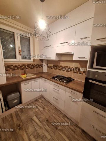 Eladó téglalakás, Budapesten, XIV. kerületben 95.9 M Ft