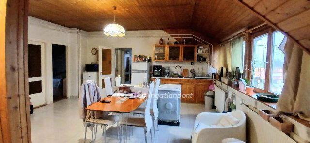 Eladó családi ház, Budapesten, XVI. kerületben 129.9 M Ft