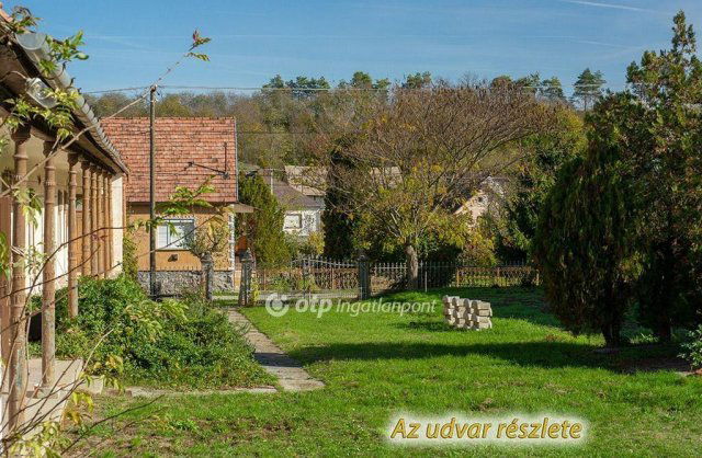 Eladó családi ház, Bonyhádvarasdon 19.8 M Ft, 4 szobás
