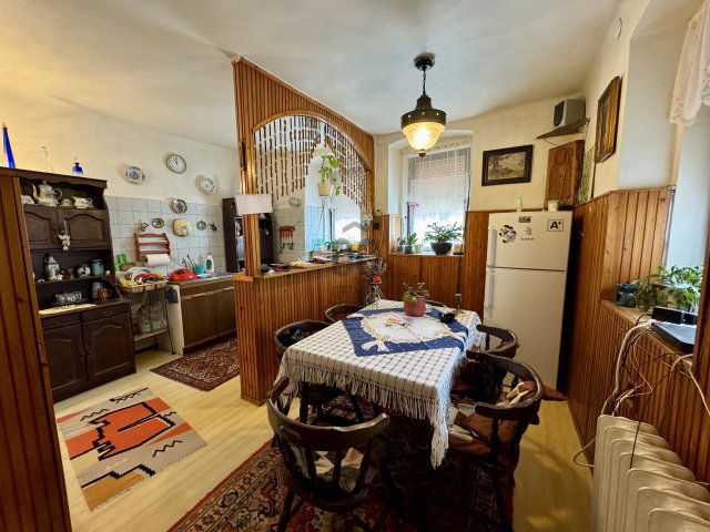 Eladó családi ház, Pilisborosjenőn 89.9 M Ft, 3 szobás