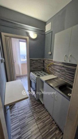 Eladó panellakás, Miskolcon 25.99 M Ft, 1+1 szobás