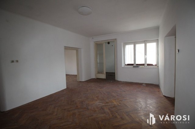 Eladó családi ház, Peresznyén 38.3 M Ft, 3 szobás