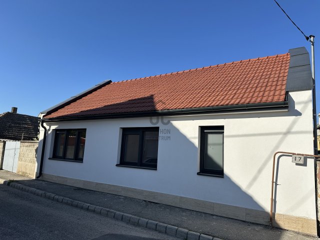 Eladó családi ház, Veszprémben 85 M Ft, 3 szobás