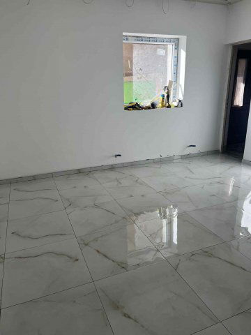 Eladó családi ház, Ercsiben 49 M Ft, 4 szobás