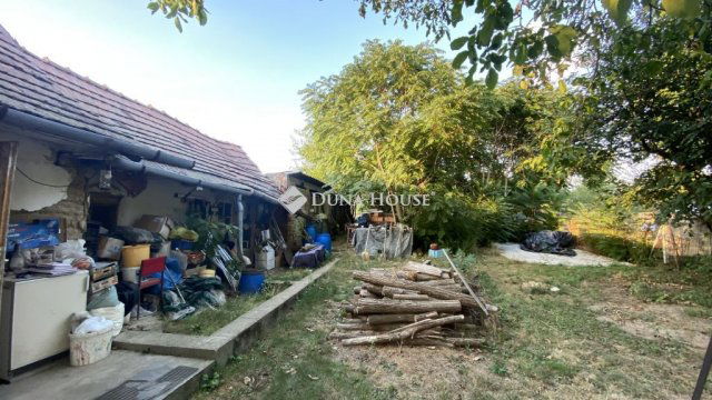 Eladó családi ház, Gombán 28 M Ft, 1 szobás