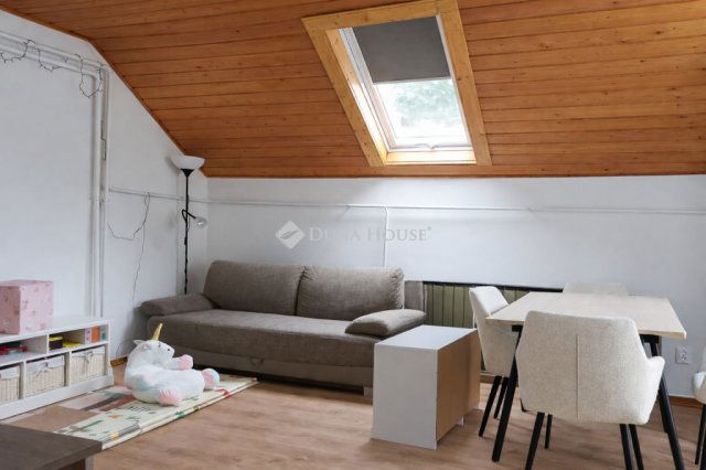 Eladó családi ház, Veresegyházon 126.9 M Ft, 4 szobás