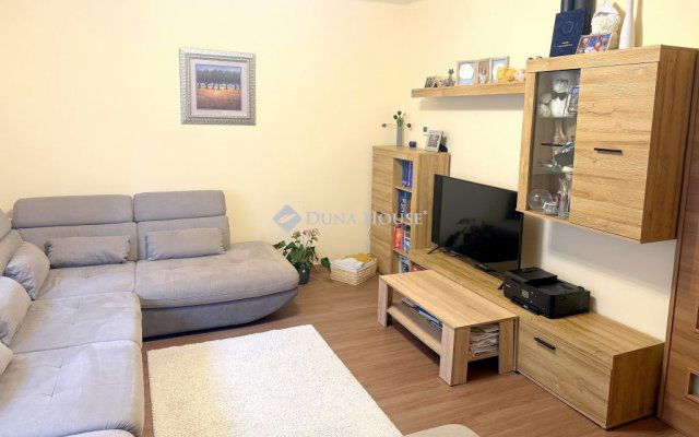 Eladó téglalakás, Nyíregyházán 74.99 M Ft, 3 szobás