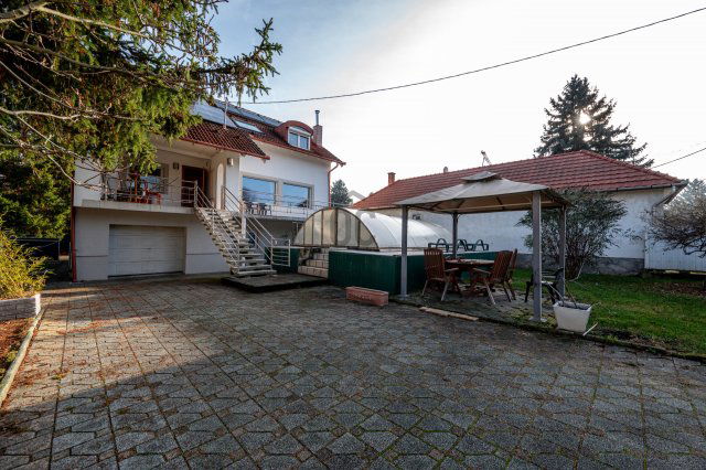 Eladó családi ház, Budapesten, II. kerületben 310 M Ft, 6 szobás