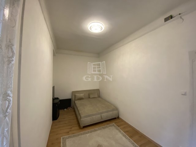 Eladó téglalakás, Budapesten, VIII. kerületben 66.2 M Ft