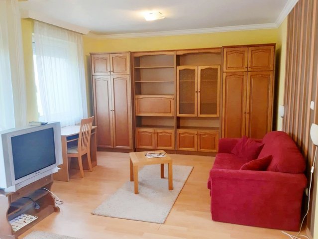 Eladó téglalakás, Debrecenben 81.5 M Ft, 2+1 szobás