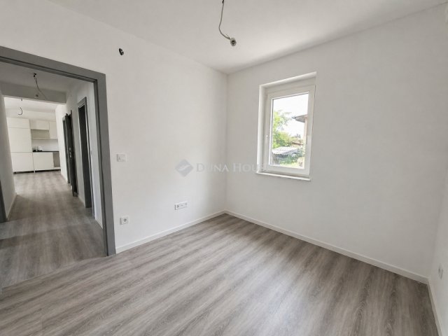 Eladó ikerház, Gyálon 99.9 M Ft, 4 szobás / költözzbe.hu