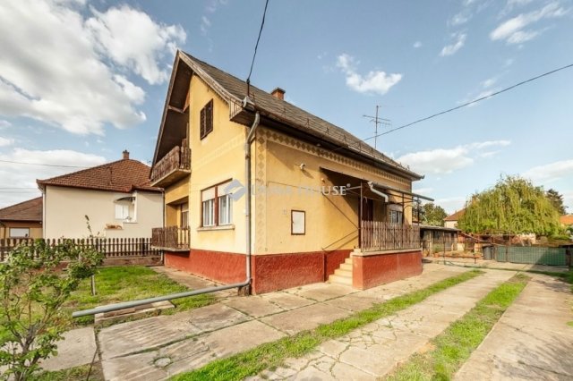 Eladó családi ház, Kecskeméten 79.9 M Ft, 4 szobás