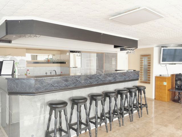 Eladó családi ház, Balatonfüreden 295 M Ft, 6 szobás