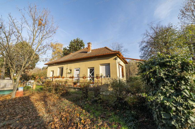 Eladó mezogazdasagi ingatlan, Kecskeméten 79 M Ft, 3 szobás