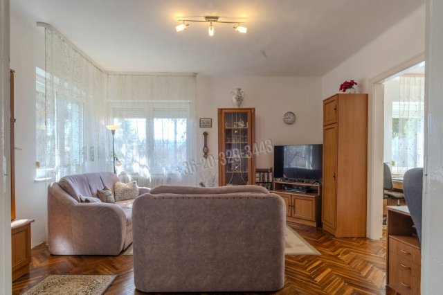 Eladó családi ház, Budapesten, II. kerületben 239 M Ft, 6 szobás