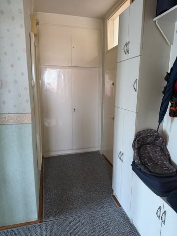 Kiadó téglalakás, albérlet, Debrecenben 240 E Ft / hó, 3 szobás