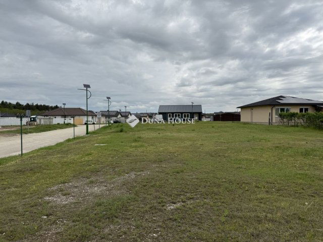 Eladó telek, Nagyszentjánoson 16 M Ft / költözzbe.hu