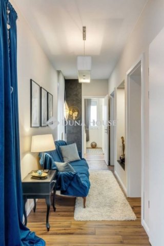 Eladó családi ház, Siófokon 117 M Ft, 3 szobás