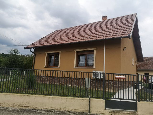 Eladó családi ház, Csörötneken 75 M Ft / költözzbe.hu