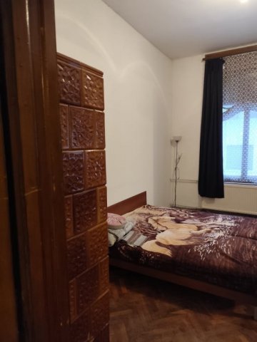 Eladó téglalakás, Budapesten, XX. kerületben, Hosszú utcában