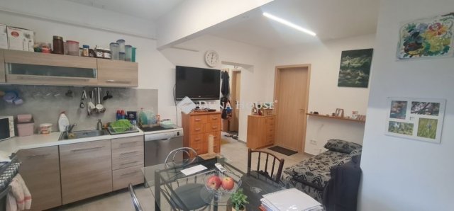 Eladó családi ház, Monoron 59.9 M Ft, 3 szobás