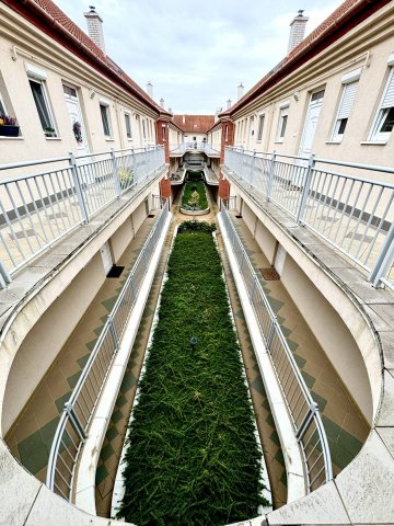 Eladó téglalakás, Debrecenben 88.9 M Ft, 2 szobás