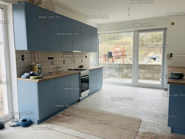 Eladó ikerház, Tahitótfalun 89.9 M Ft, 3 szobás