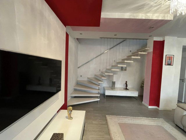 Eladó családi ház, Gödön 129.9 M Ft, 4 szobás