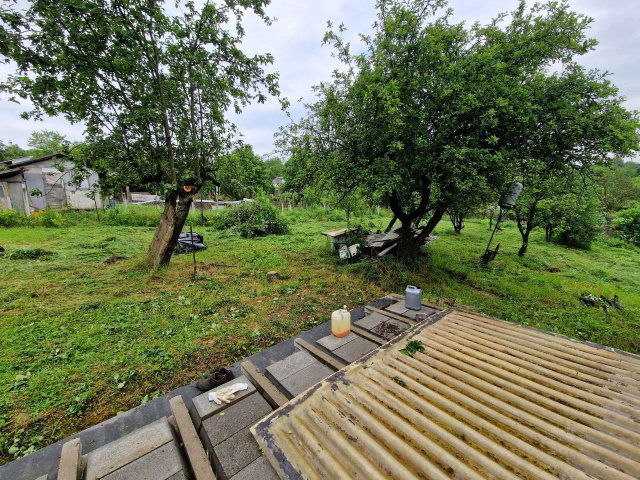 Eladó telek, Komlón, Dávidföldi kertben 3.5 M Ft