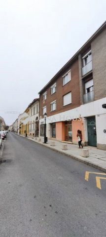 Eladó téglalakás, Pécsett, Király utcában 48.9 M Ft, 2 szobás