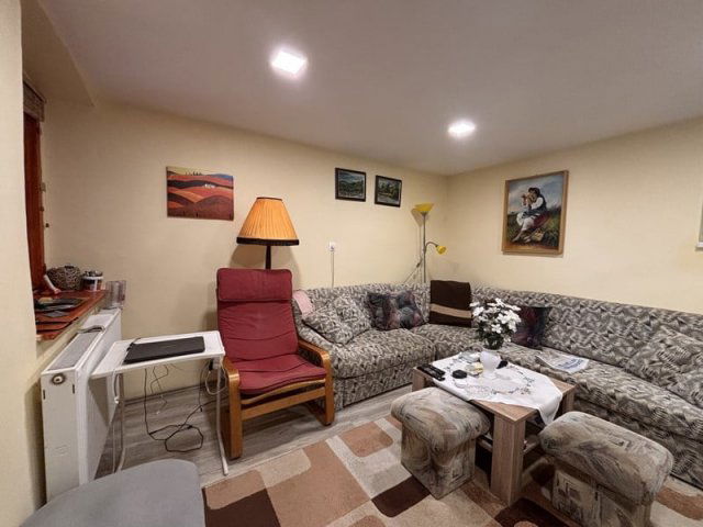 Eladó családi ház, Pécsett, Boldizsár utcában 37.9 M Ft